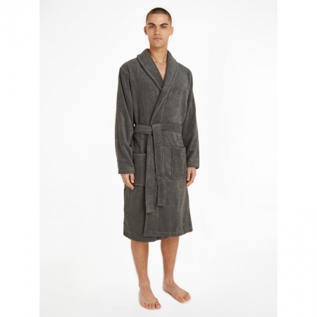 ICON BATHROBE 884 MAGNET