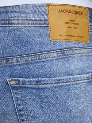 110520 Skinny 188779 Blue Den