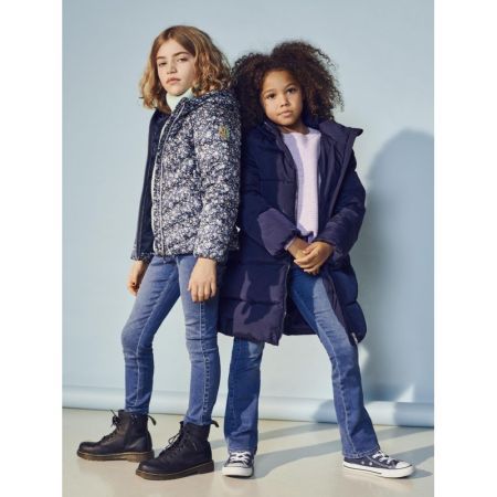 KONROYAL LIFE REG 179695 Medium B