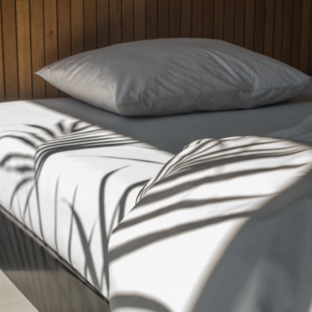 UNI GREY FITTED SHEET GREY