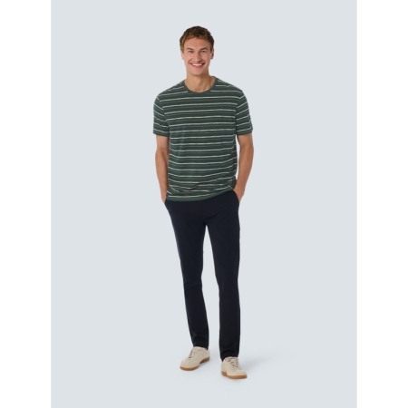 052 Dark Green