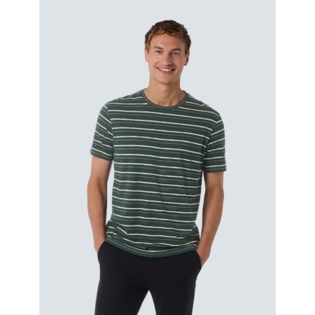 052 Dark Green