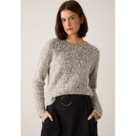 2041 leo knit