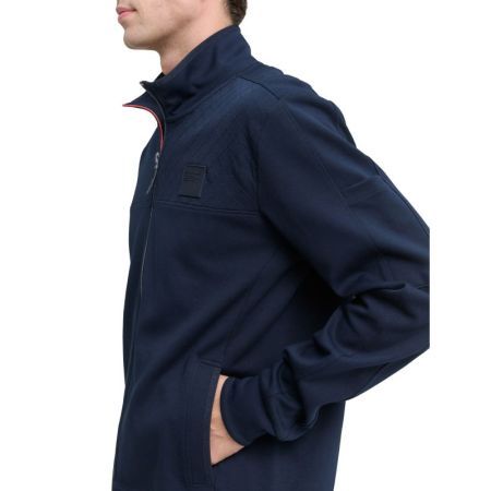  10668 sky capta