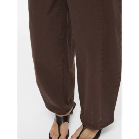 VICHIA HW BARREL JEANS 196326 Coffee B
