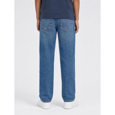 5856 Medium vin